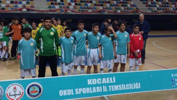 İlçemiz Çayırova İmam Hatip Ortaokulu Futsal Takımından Kocaeli Finallerinde Üçüncülük